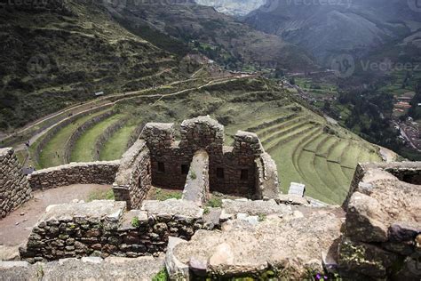 Inca ruins at Pisac, Peru 2125194 Stock Photo at Vecteezy