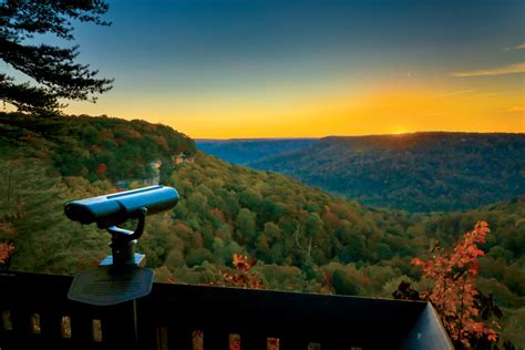 6 Places to Fall for Foliage in Tennessee - Tennessee Home and Farm