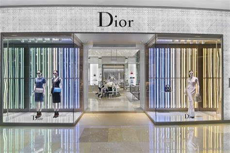 New Singapore Store | DIORMAG