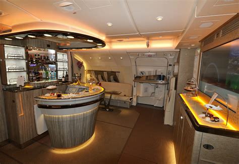 The new Emirates A380 Onboard Lounge - SamChui.com