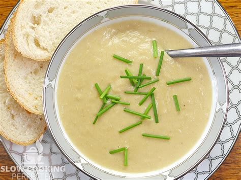 Slow Cooker Potato and Leek Soup - Slow Cooking Perfected