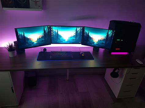 Gaming Desk Setup / Generic IKEA Setup V2 | Ikea computer desk, Diy ...