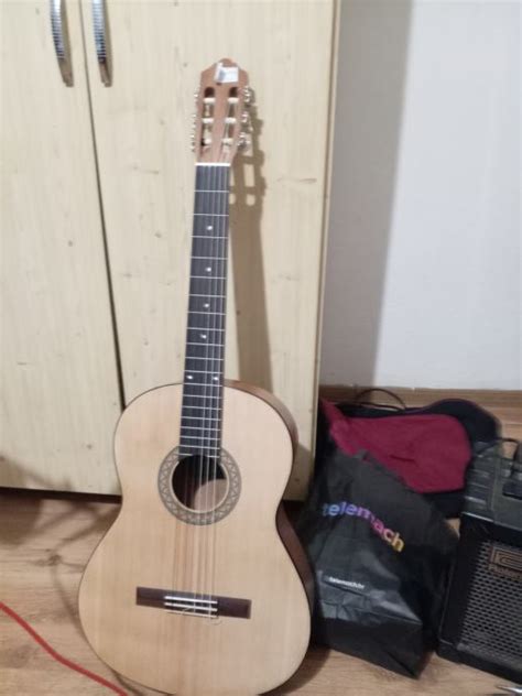 Klasicna Gitara Za Početnike 150 Euro Yamaha C30m