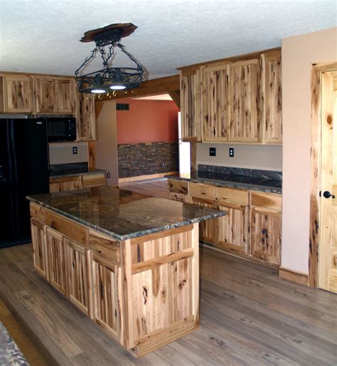 Rustic Hickory Kitchens | Besto Blog