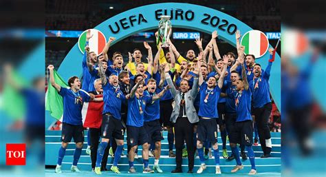 Italy crowned European champions