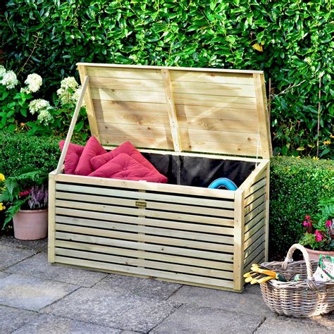 Outdoor Wooden Storage Box Design at Kristen Martin blog