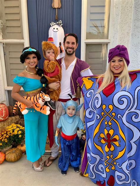 Family Halloween Costumes Aladdin