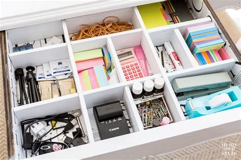 Desk Organization Ideas for an Efficient Office Space