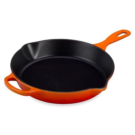 Le Creuset Signature Cast-Iron Skillet 10.25 in | Shipt