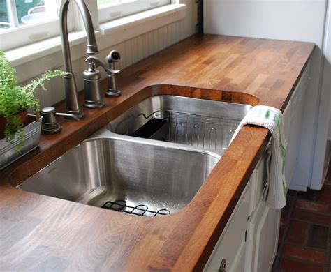 Butcher Block Countertops in Kitchen - Home Hinges