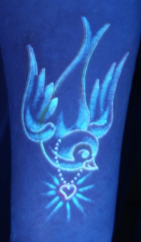 20+ Impressive Blacklight UV Tattoo Designs | EntertainmentMesh