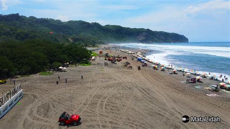 PANTAI PARANGTRITIS: Pantai Paling Populer dan Legend di Yogyakarta ...