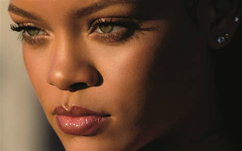 Rihanna Fenty beauty - Rihanna Wallpaper (40842423) - Fanpop