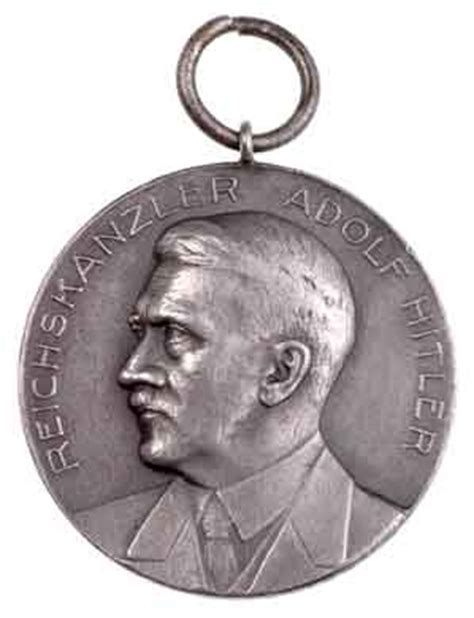 1935 Adolf Hitler Reichschancellor Medal