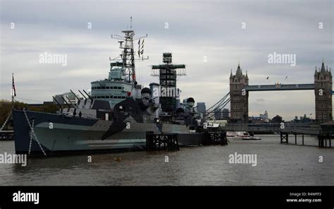 HMS Belfast and Tower Bridge Stock Photo - Alamy