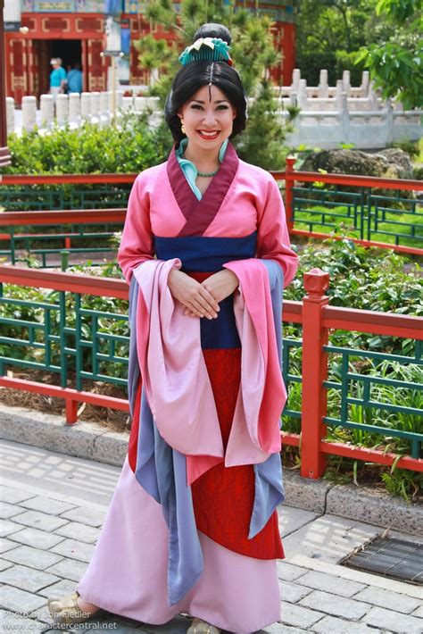 Mulan Costumes Through the Years | Disney Wiki | FANDOM powered by Wikia