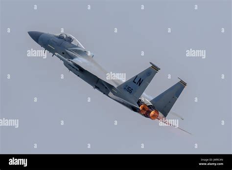 F-15 Eagle fighter Jet Stock Photo - Alamy