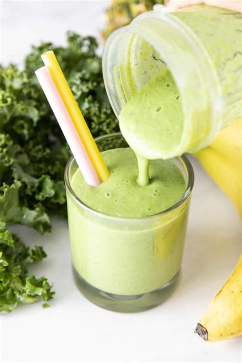 Kale Smoothie Recipe | The Recipe Critic