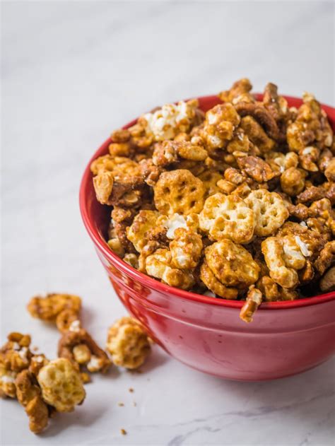 Caramel Honeycomb Snack Mix - Upstate Ramblings