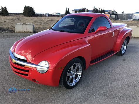 2004 Chevrolet SSR **Hardtop Convertible** Beautiful condition ...