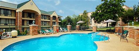 Branson Hotels on the Strip - Branson, MO