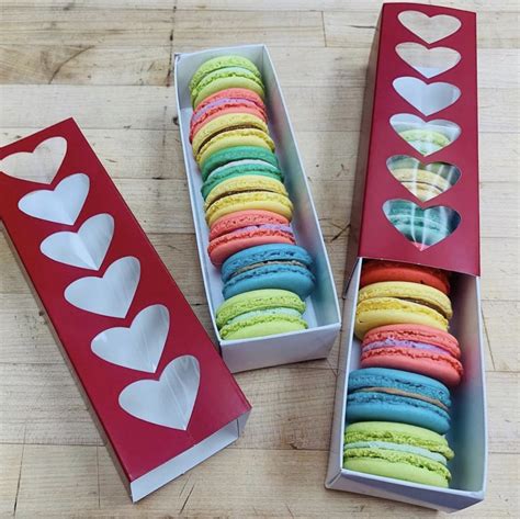 French Macarons - Gift Box (7 Assorted Macarons) | The Pennsylvania Bakery