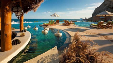 The Resort at Pedregal, uno de los mejores hoteles de México con vistas ...