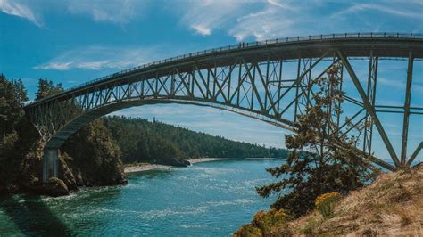 Buckle Up: America's 14 Scariest Bridges Look Like This