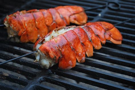 Food So Good Mall: Grilled Lobster Tails with Garlic Butter