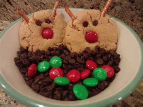 Reindeer Peanut Butter Cookies - Embellishmints