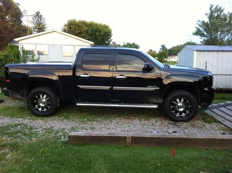 Sell used Black Denali GMC Sierra 20" Wheels Chrome 6.2L Lifted in ...