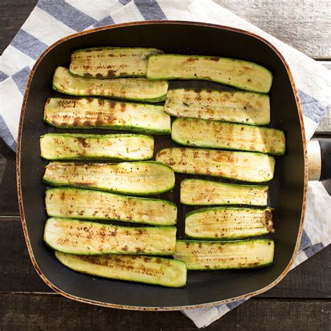 Grilled courgette spaghetti - Lazy Cat Kitchen