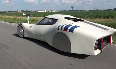 The Omega Eco Car Aims for 100 mph and Dodge Viper-like Acceleration