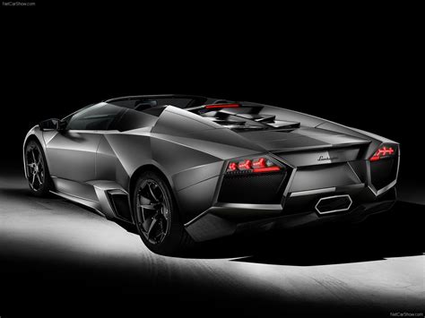 Lamborghini Wallpaper HD: Lamborghini Reventon wallpaper