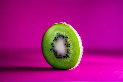 Why We Should Be Eating More Kiwis? | Di Nutrition