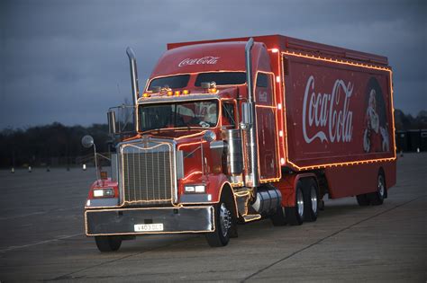 Inside iconic Coca-Cola Christmas Truck's return to Ireland - with ...