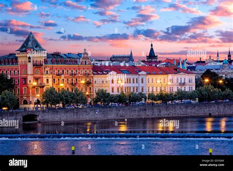 Vltava river and Prague skyline at night Stock Photo - Alamy