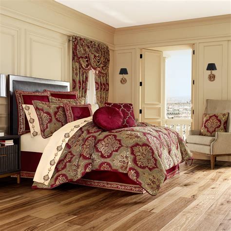 4 Pcs Red Comforter Sets and Cover Set 2021 – Latest Bedding