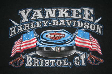 Pin by Dorri Whitlock Satchell on HD | Harley davidson dealership ...