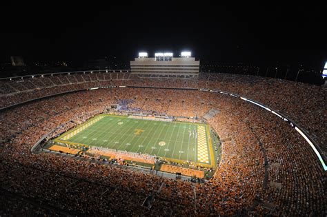 University of Tennessee Football Wallpaper - WallpaperSafari