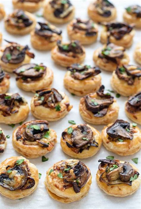 Mushroom Puff Pastry Bites {Easy Vegetarian Appetizer} – WellPlated.com