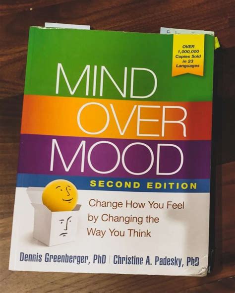 Mind Over Mood (A Personalized Summary and Guide )