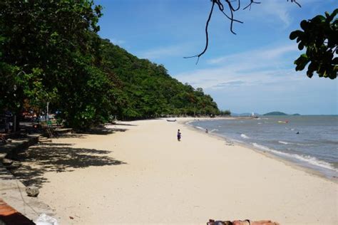 THE 10 CLOSEST Hotels to Kep Beach