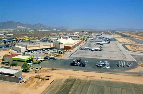 Los Cabos International Airport (SJD)