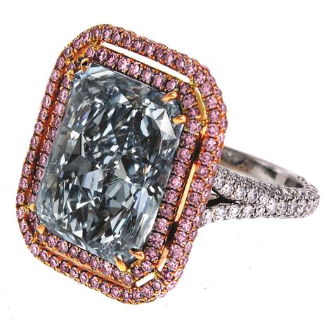 Jewelry News Network: Supersized Fancy Colored Diamond Rings from Jacob ...