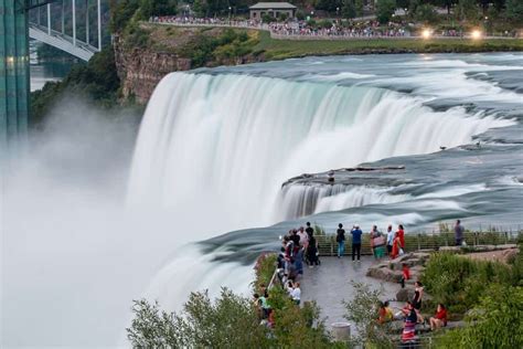 How to See the Waterfalls at Niagara Falls State Park in New York ...