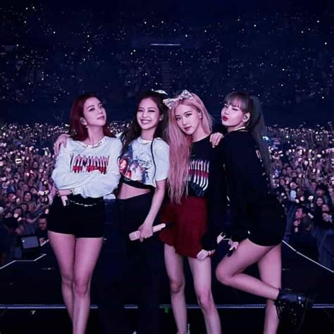 blackpink l.a concert | Blackpink, La concerts, Blackpink fashion