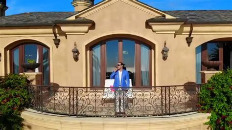 Who is Manny Khoshbin? | House styles, Mansions, America