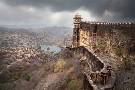 8 forts in Rajasthan to visit to relive the legend of the Rajputs ...