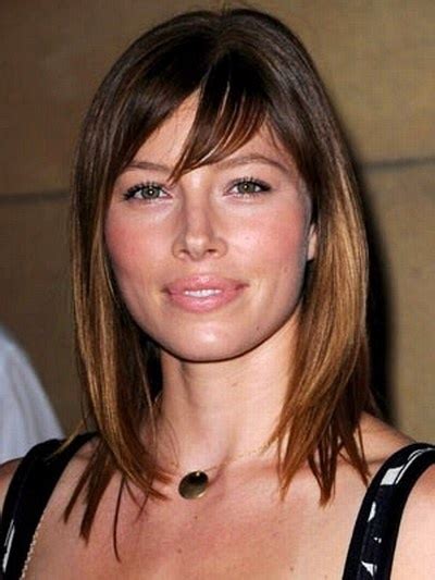 Jessica Biel | Medium hair styles, Hair styles, Mom hairstyles